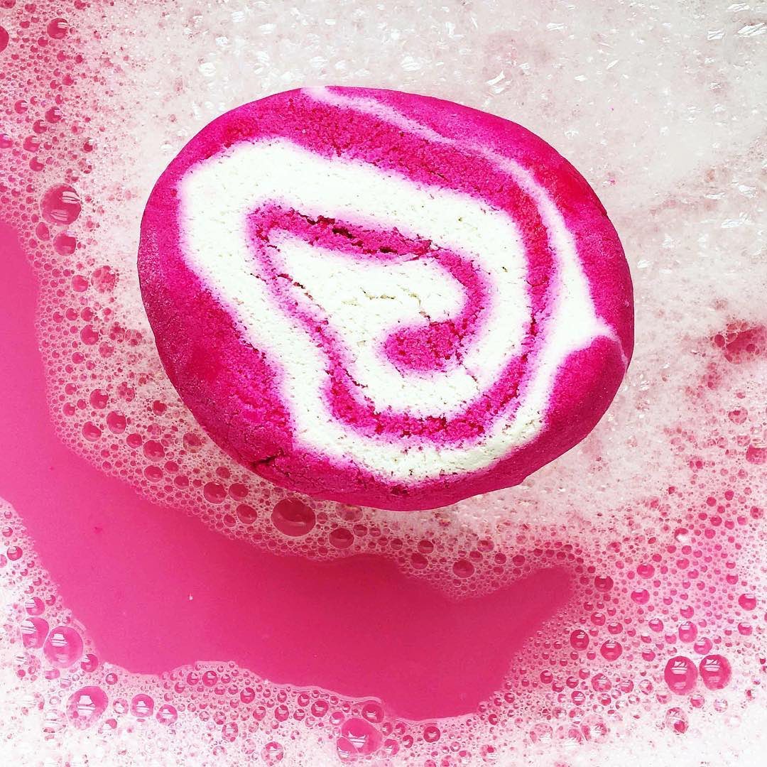 [HCM]Bánh tạo bọt tắm LUSH - The Comforter bubble bar