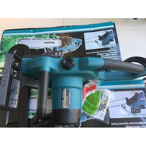 Máy cưa xích makita uc4041a