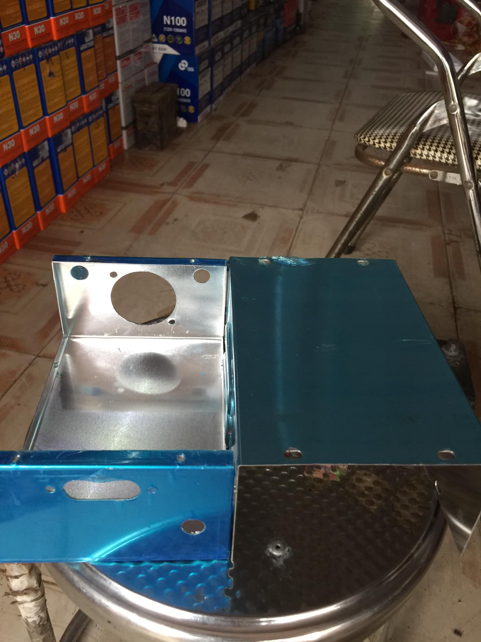 Hộp nhôm làm 10- 20 sò d718