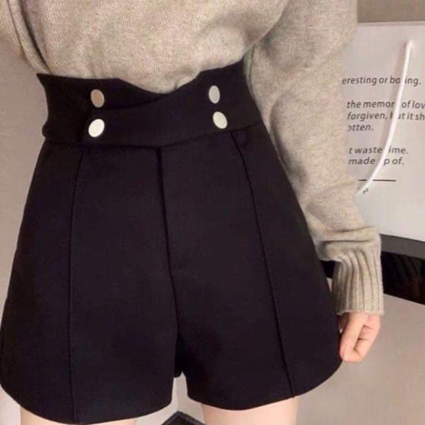 Quần short vải tuyết mưa cạp cao cách điệu đảm bảo cung cấp các sản phẩm đang được săn đón trên thị trường hiện nay