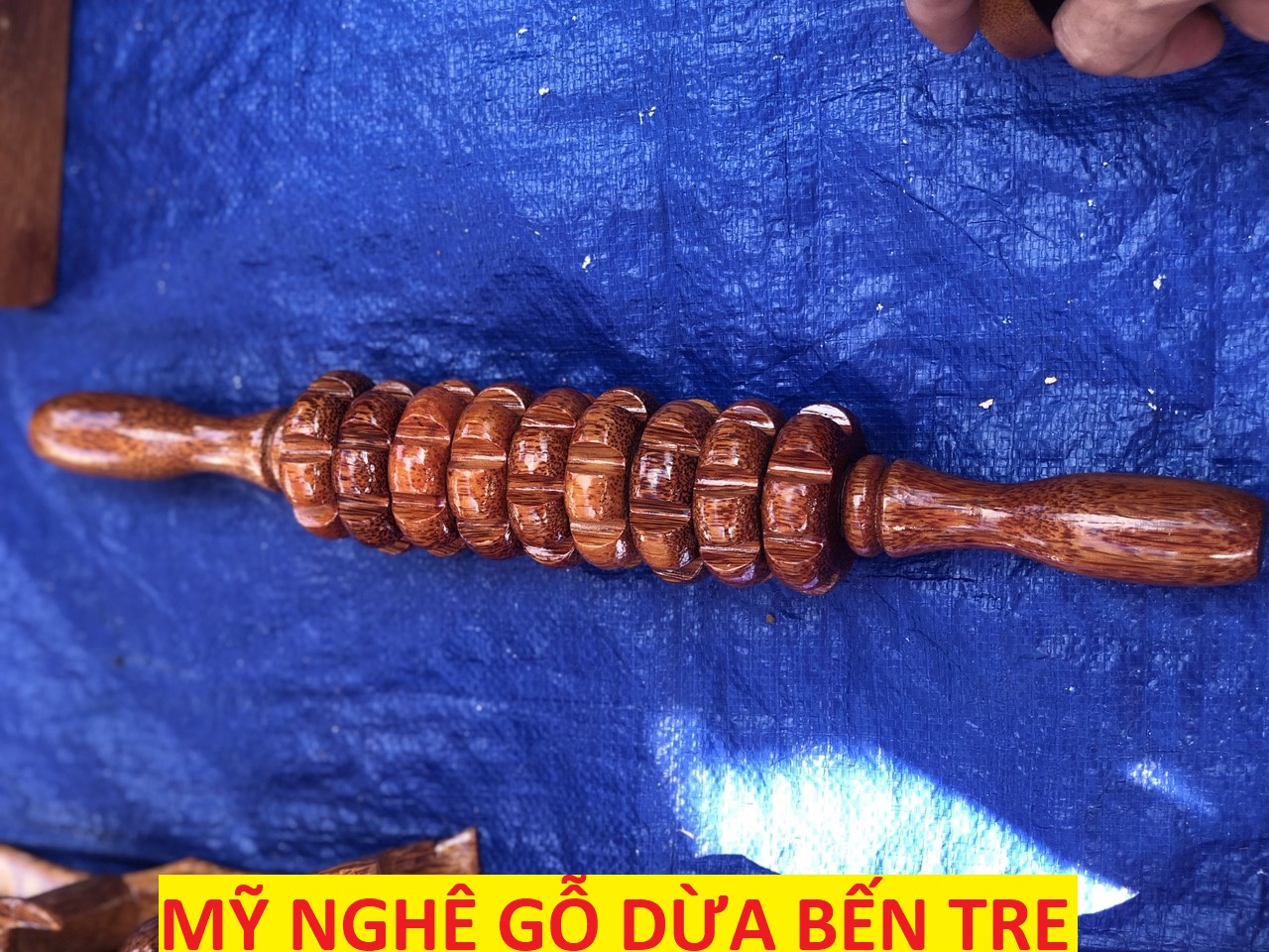 Có video - cây lăn massage lưng 8 bánh lăn - massage tay - massage chân - massage bụng - hàng loại 1 - mỹ nghệ dừa bến tre - danh dua shop