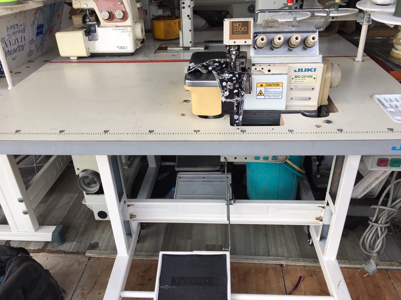 [HCM][Trả góp 0%]MÁY VẮT SỔ JUKI 2500 CAO CẤP 2 KIM 45 CHỈ NHẬT CHÍNH HÃNG