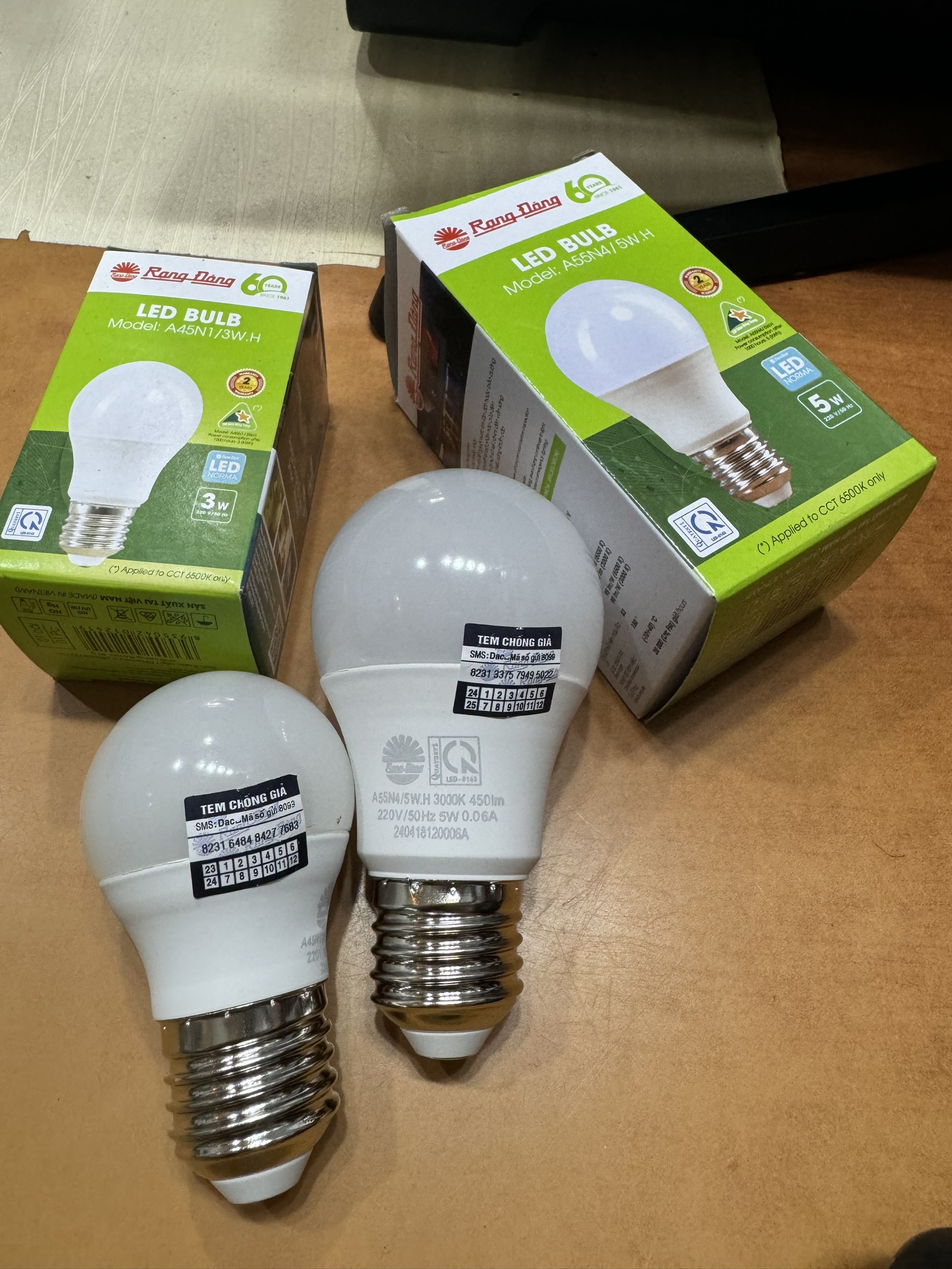Bóng đèn led bulb 3w , 5w - chính hãng rạng đông