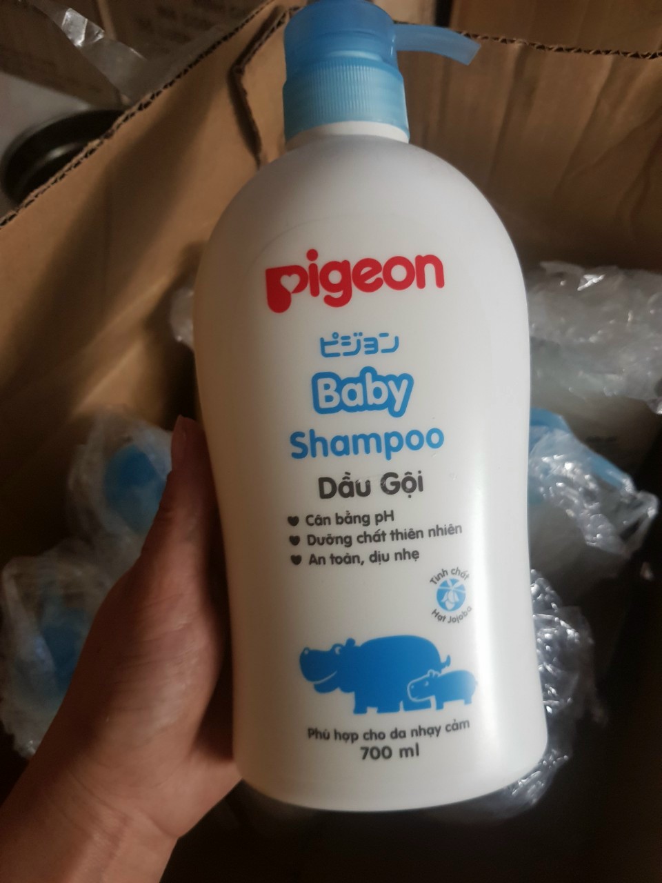Dầu gội Pigeon Baby 700ml