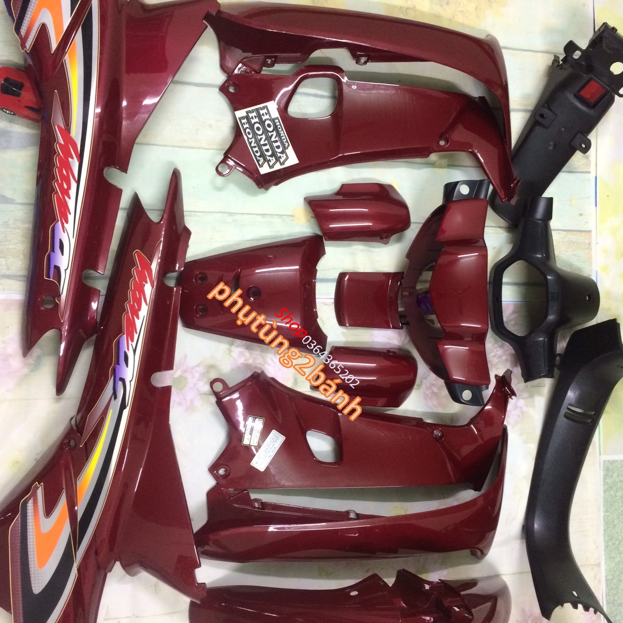 ( Tặng Tem ) Bộ Vỏ Nhựa -  Dàn áo xe Wave 110 - wave zx - wave alpha đời xe 2000 đến 2006 màu Đô Mận - nhựa trắng nguyên sinh ABS LOẠI ĐẸP