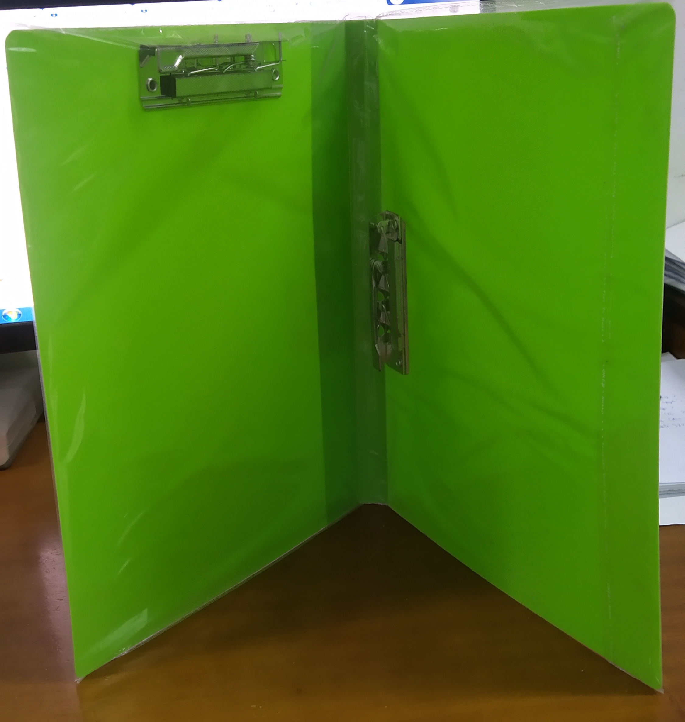 File kẹp 2 khóa HQ672