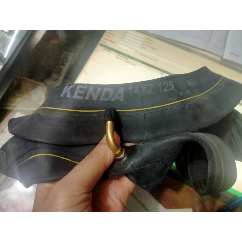 Ruột, săm xe đạp/ xe đạp điện 14x2.125 van cong kenda