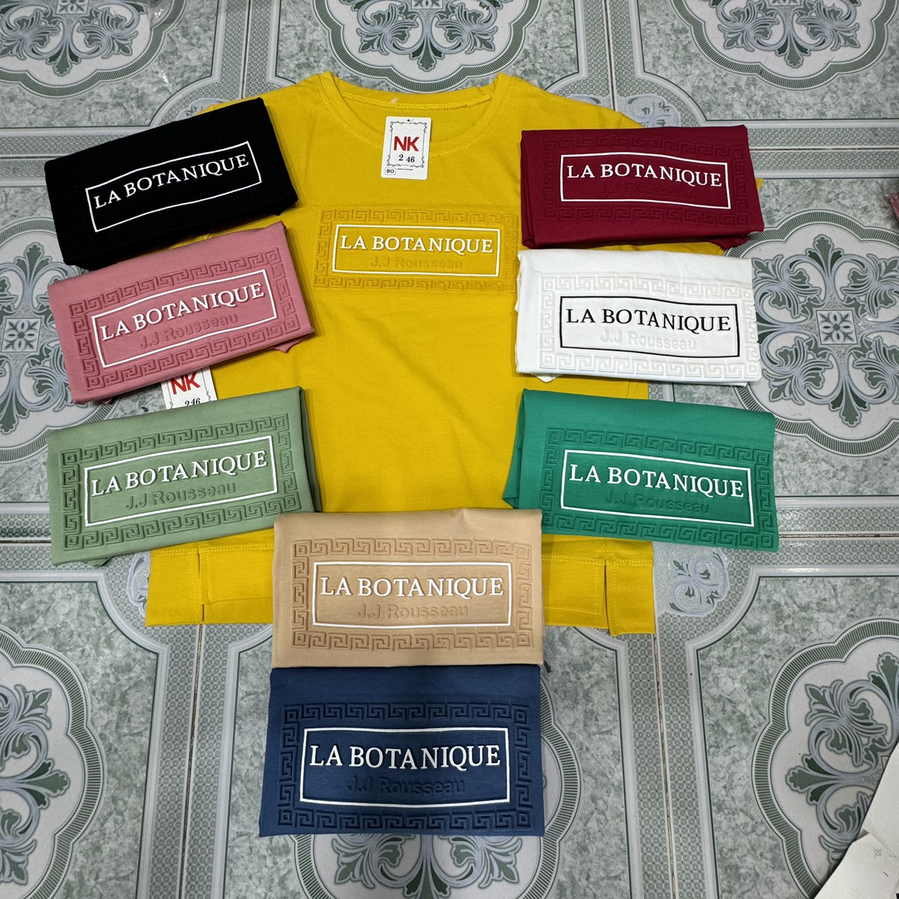 Áo phông nữ CỔ TRÒN, áo thun nữ form rộng chất vải cotton thoáng mát, áo thun NỮ DẬP NỔI HÀN QUỐC MỚI 2025