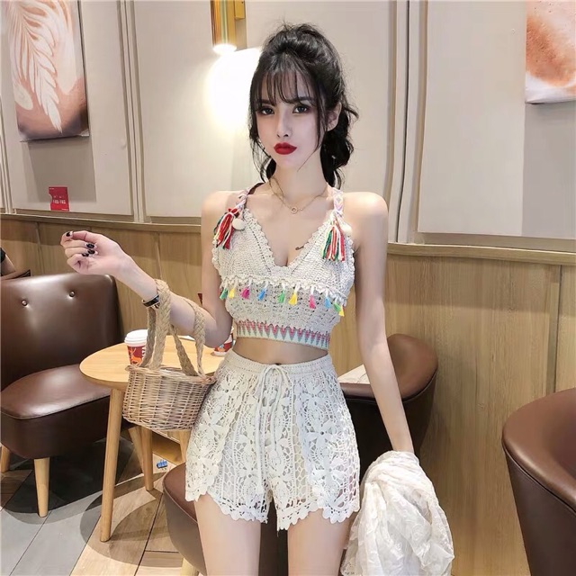 Ren 19 - set ren đi biển 3 món - áo bra 2 dây thổ cẩm + quần ren xẻ vạt + choàng ren hoa nhỏ