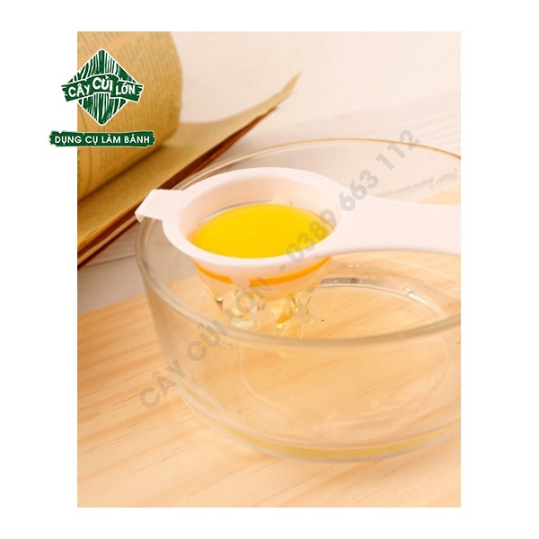 Dụng cụ tách trứng