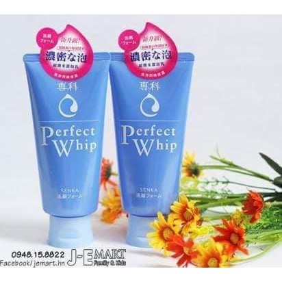 Sữa Rửa Mặt Perfect Whip Ẩm Mịn Và Săn Chắc