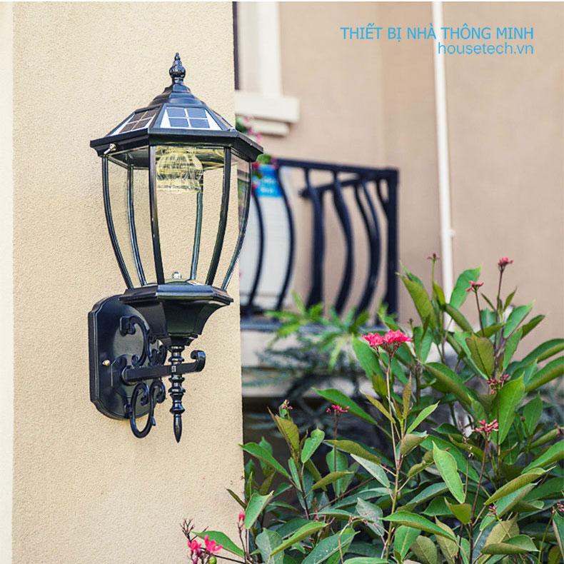 Đèn led trang trí năng lượng mặt trời cao cấp Housetech HT707, Đèn trang trí trụ cổng, đèn trang trí tường rào