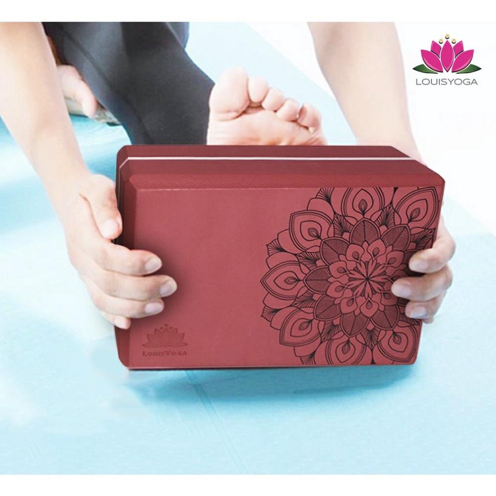 Gạch tập Yoga Louis cao cấp in nổi hoa mandala trọng lượng 320g (giá bán 1 viên) - Thương hiệu LOUIS