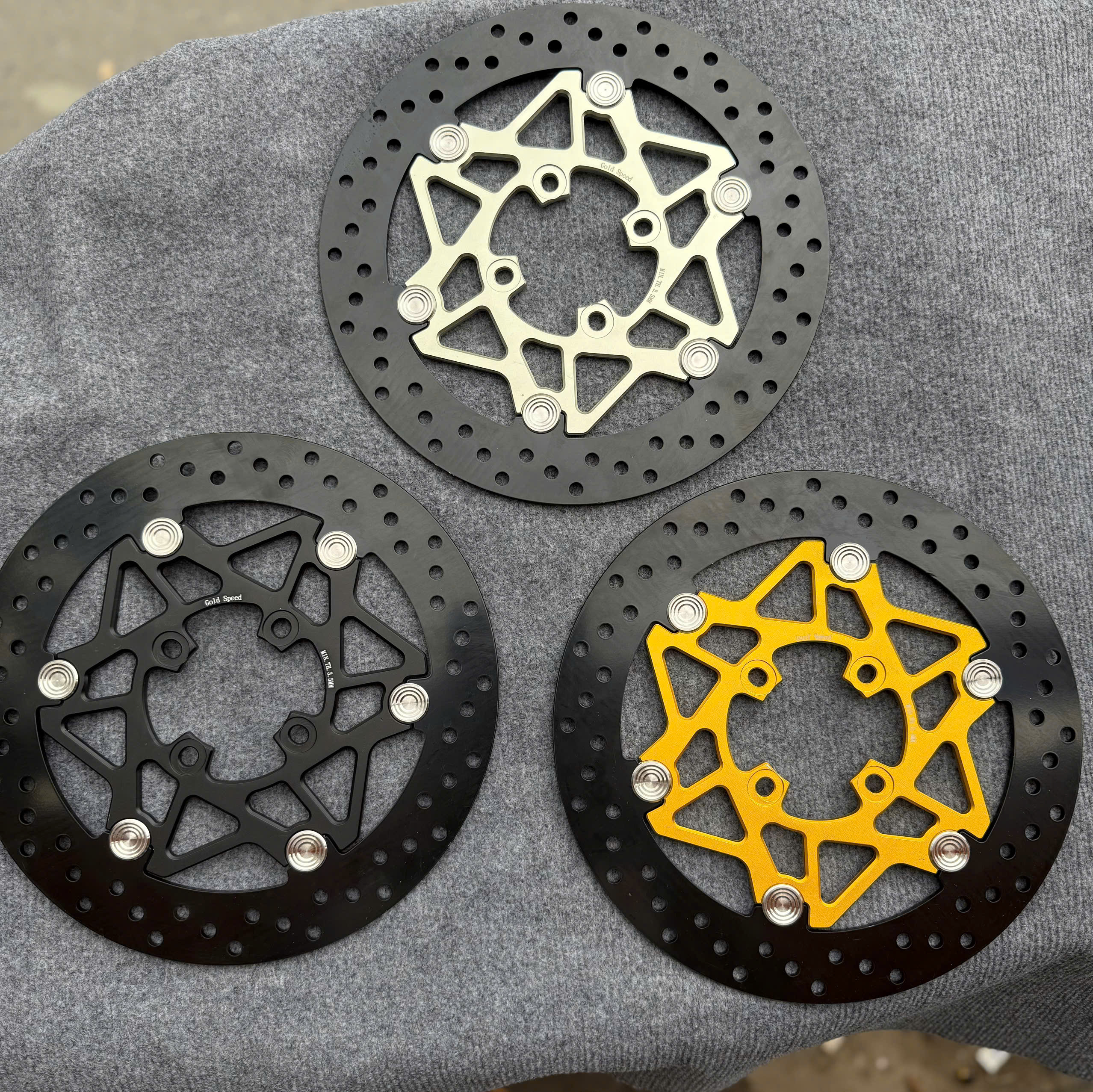 Đĩa thắng 267mm GS thailand lắp đặt nhiều dòng xe