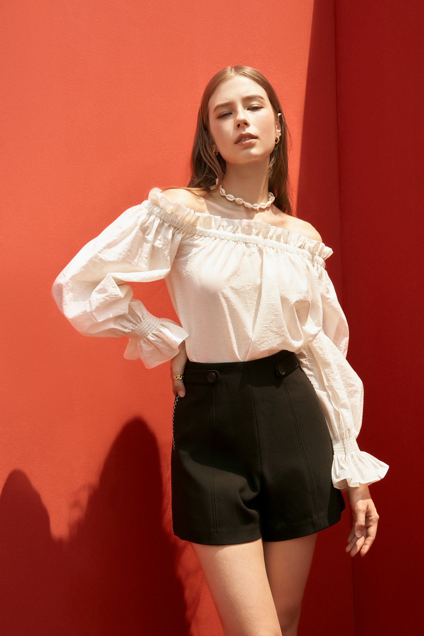 Maven - quần short đen cạp cao tinky short