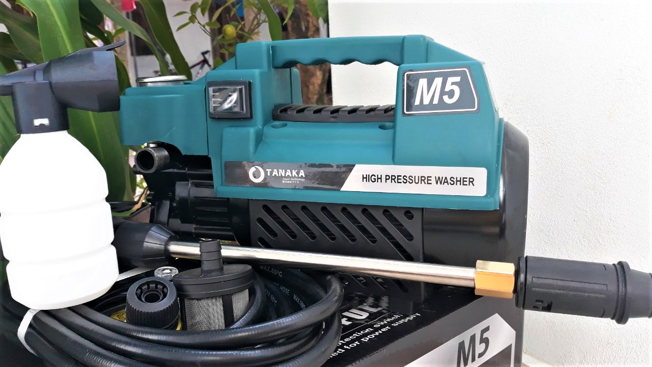 Máy rửa xe dây 15m tặng bình tao bọt công xuất 2500w siêu khỏe