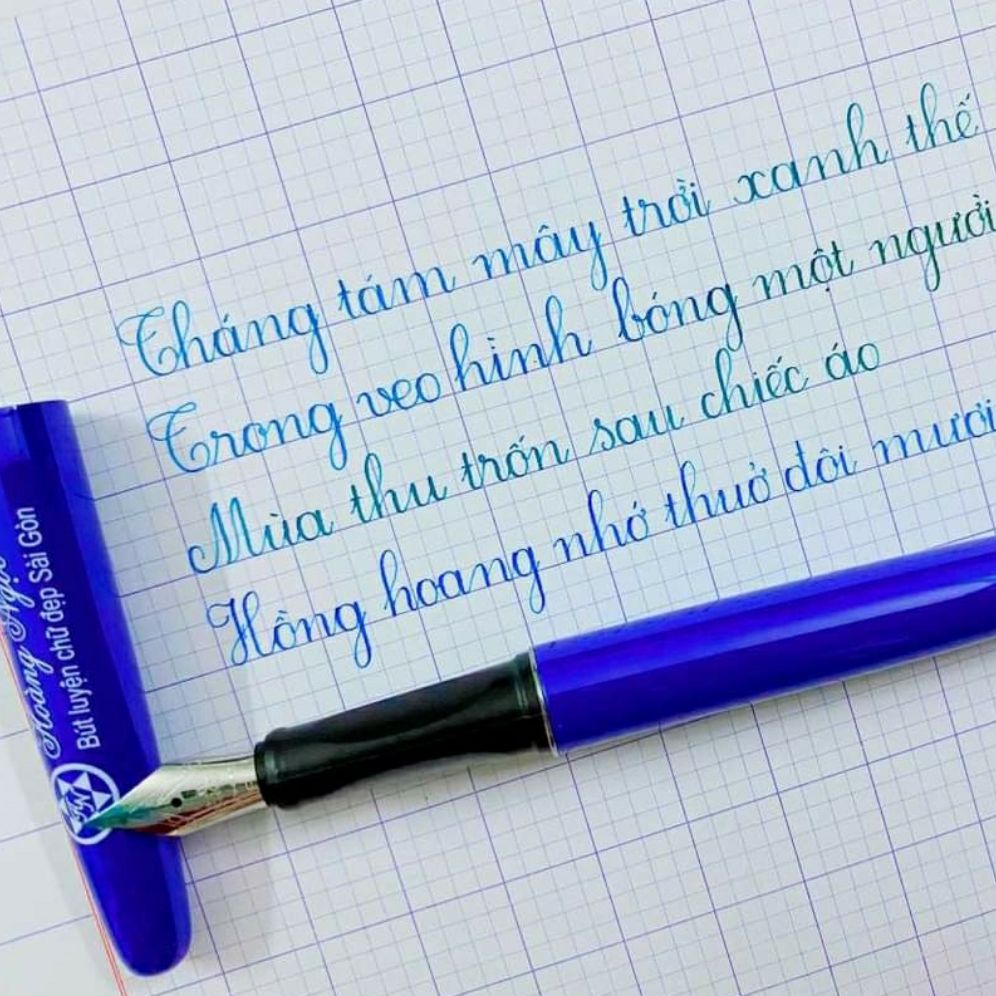 Bút Hoàng Ngọc Sài Gòn Ngòi F mài gai nét thanh đậm tốt