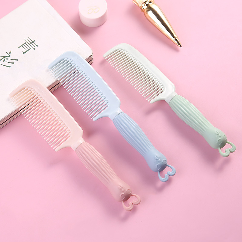 Lược chải tóc cao cấp bằng nhựa dẻo a194