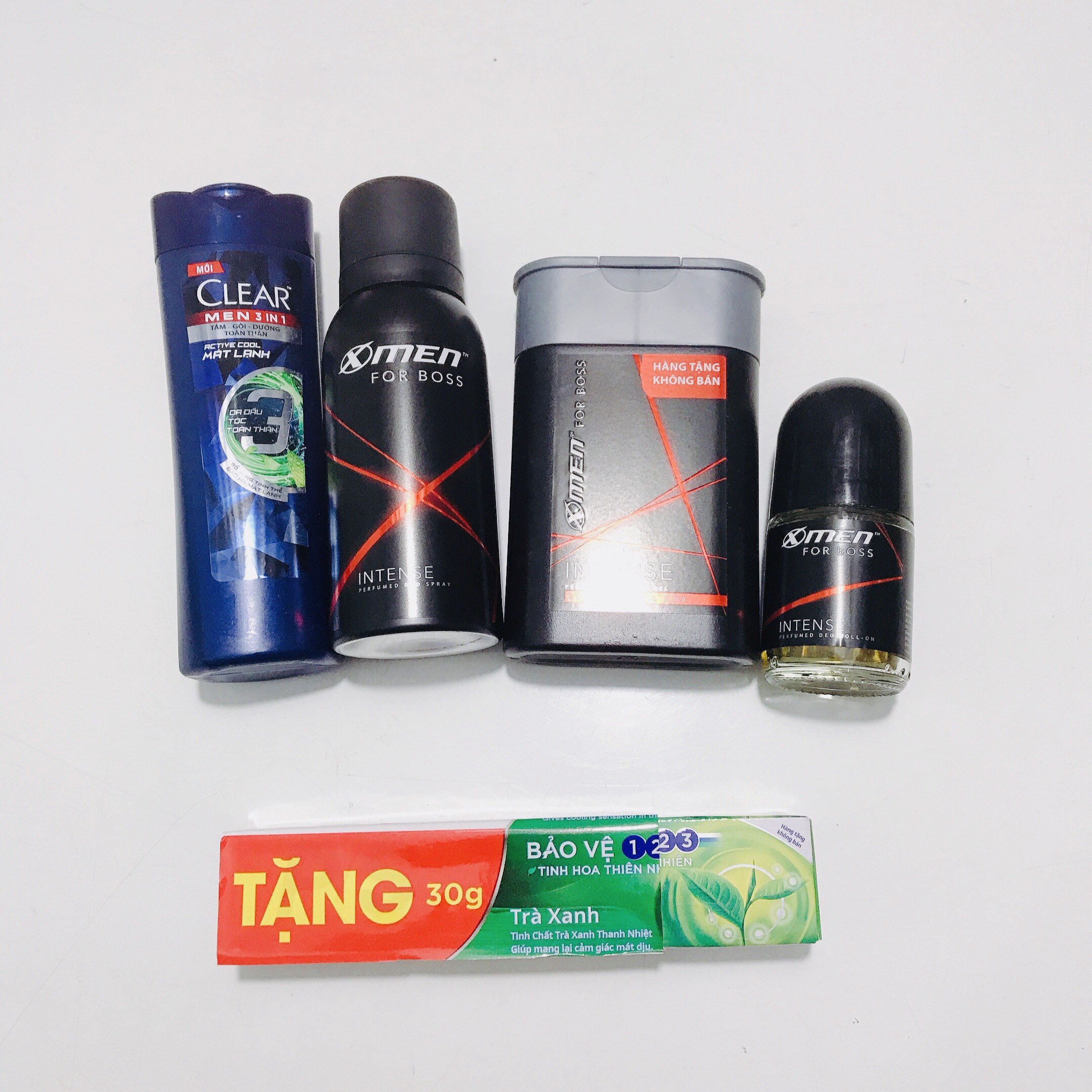 [HCM]Mua trọn bộ 4 món - Tặng 1 tuýp kem đánh răng ps 30g: 1chai dầu gội clear 70g + 1chai xịt khử mùi xmen 40ml + 1chai sữa tắm xmen 85g + 1chai lăn khử mùi xmen 20ml