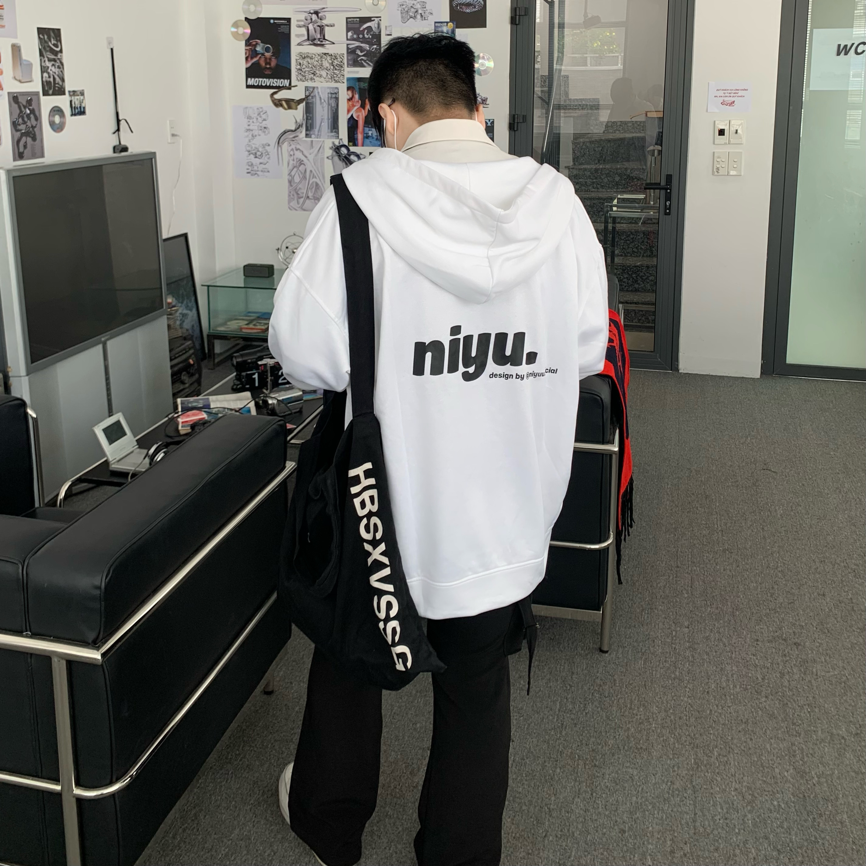 Sản phẩm tri ân - áo khoác hoodie zip niyu