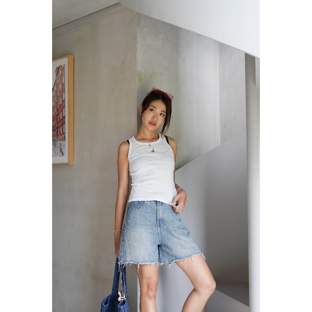 White on denim - quần short ngố jeans - thao dien shorts