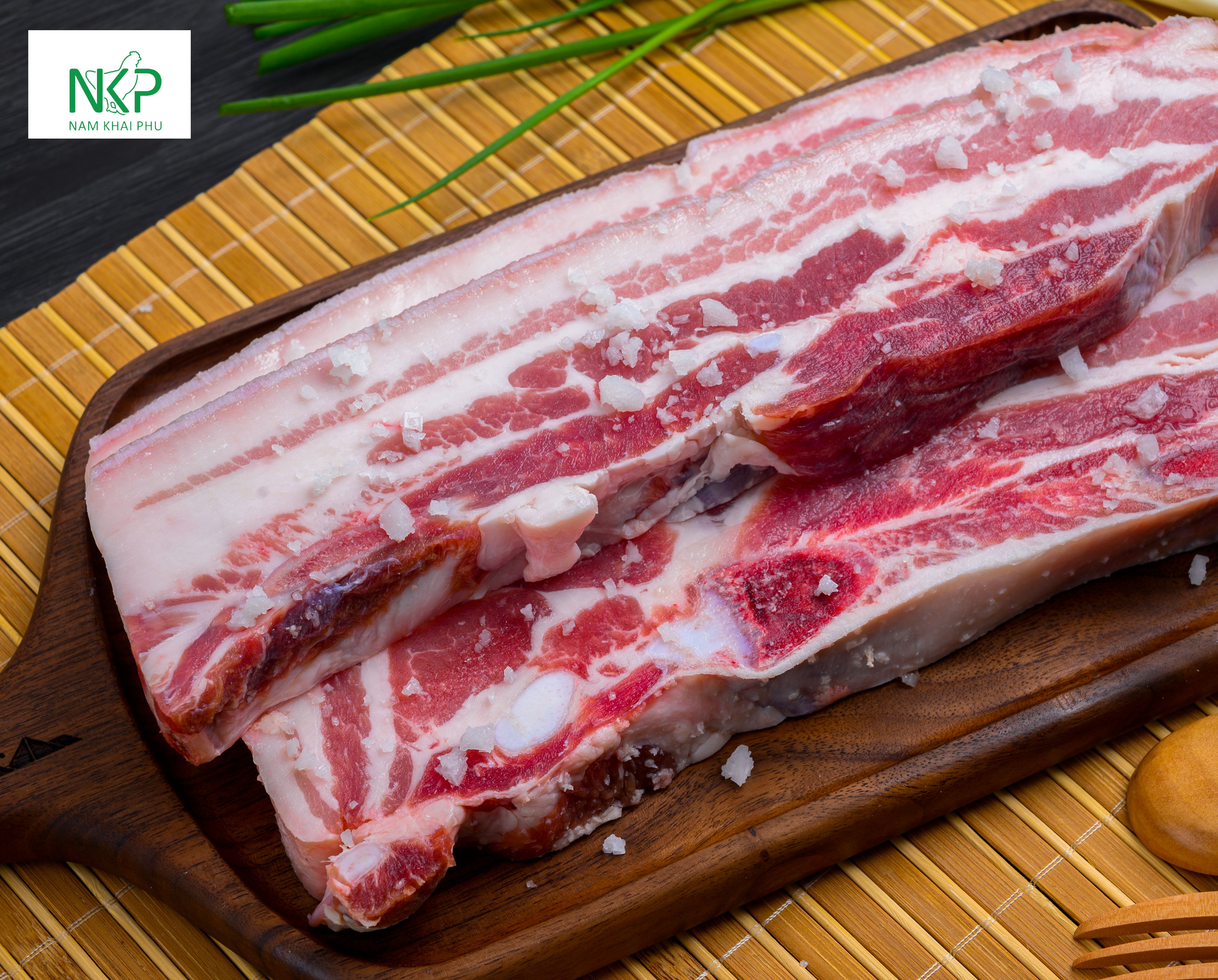 HCM- Thịt Ba Chỉ/ Ba rọi Heo Có Da Cắt Dây NKP 1KG - giao nhanh 3h