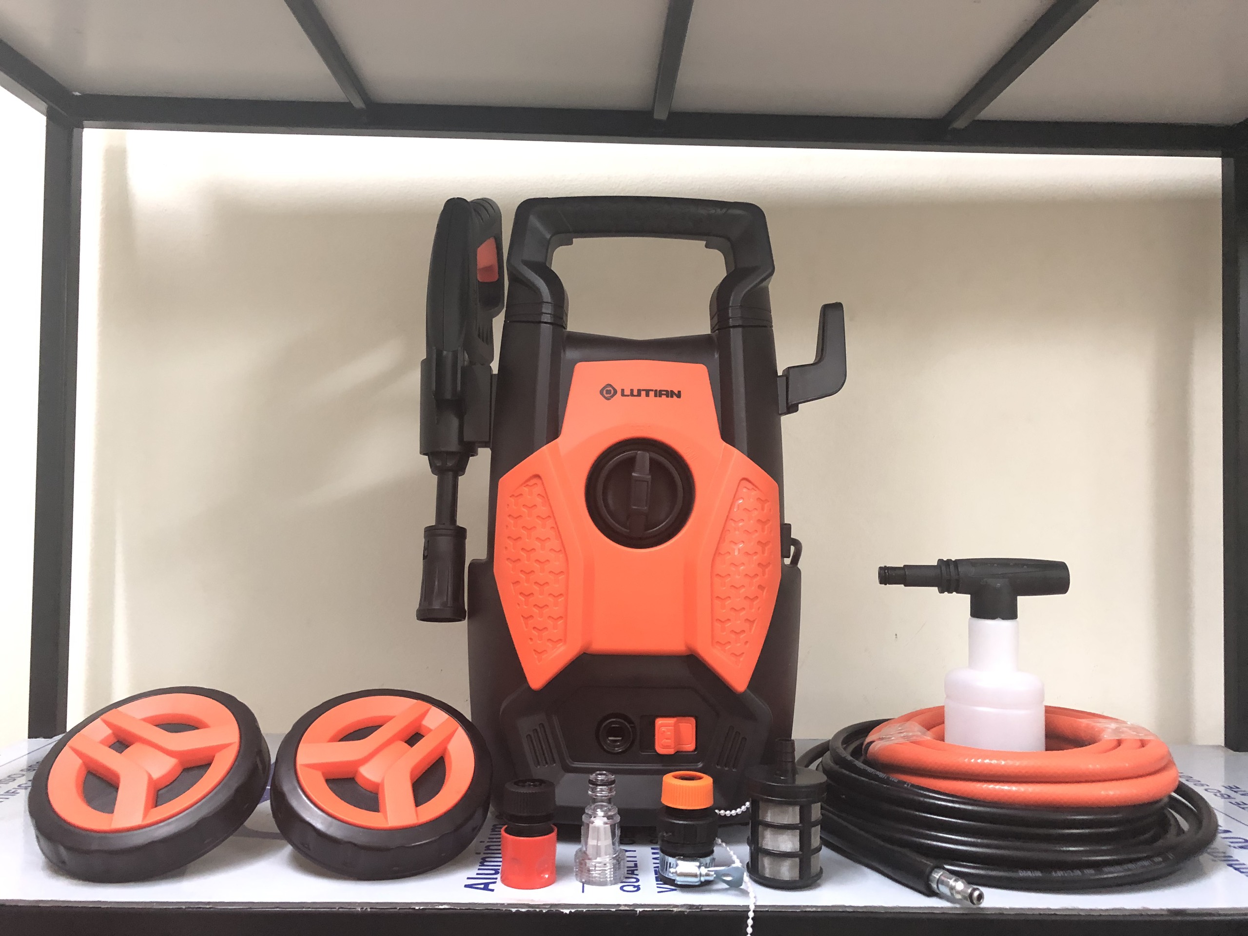 Máy rửa xe gia đình lutian - lt 303b nhập khẩu