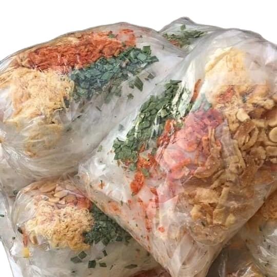2 hộp bánh tráng trộn bơ tắc tổng 10vị ngon