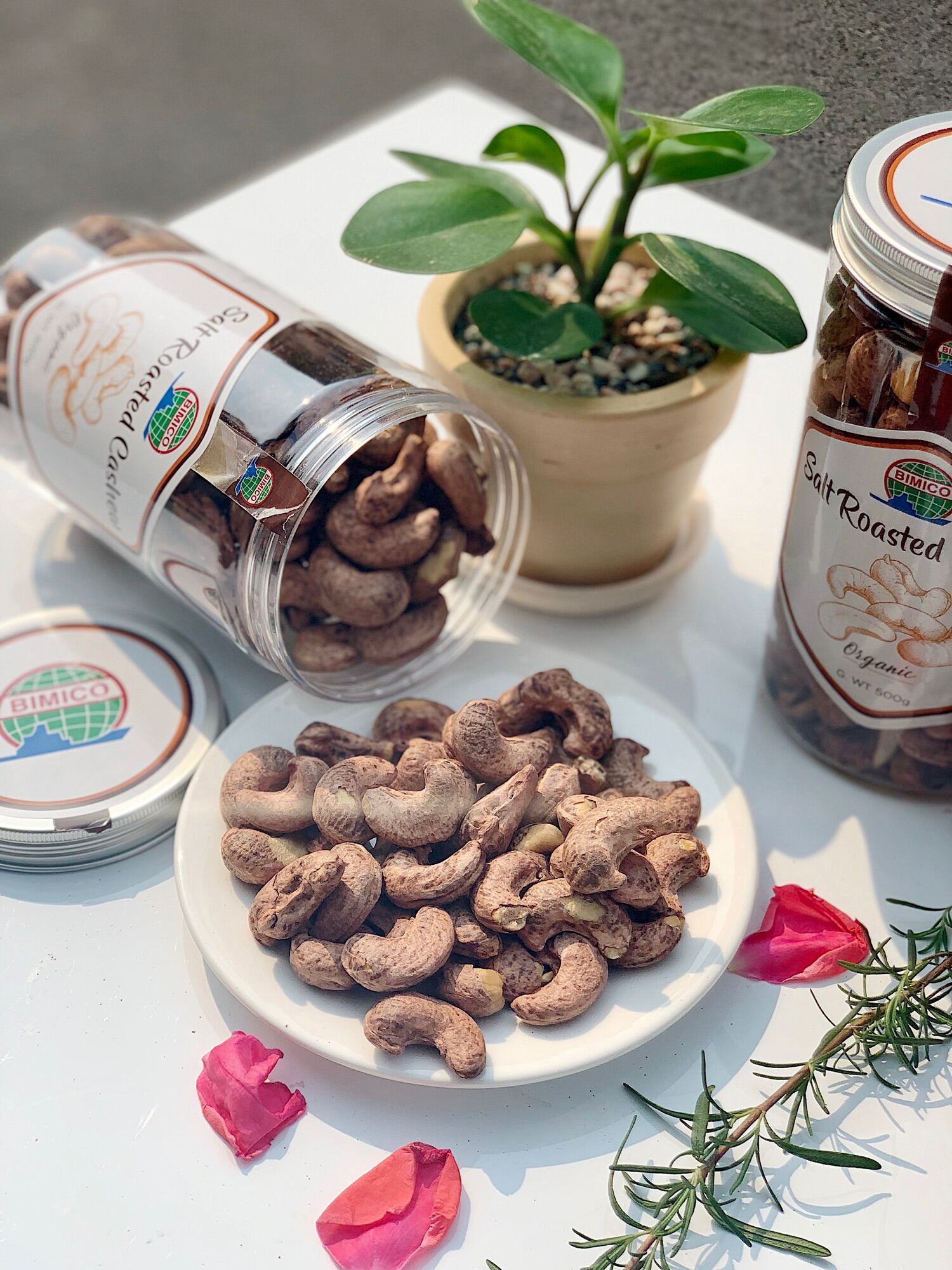 Hạt điều rang muối có vỏ lụa 500gr - freeship max - bimico