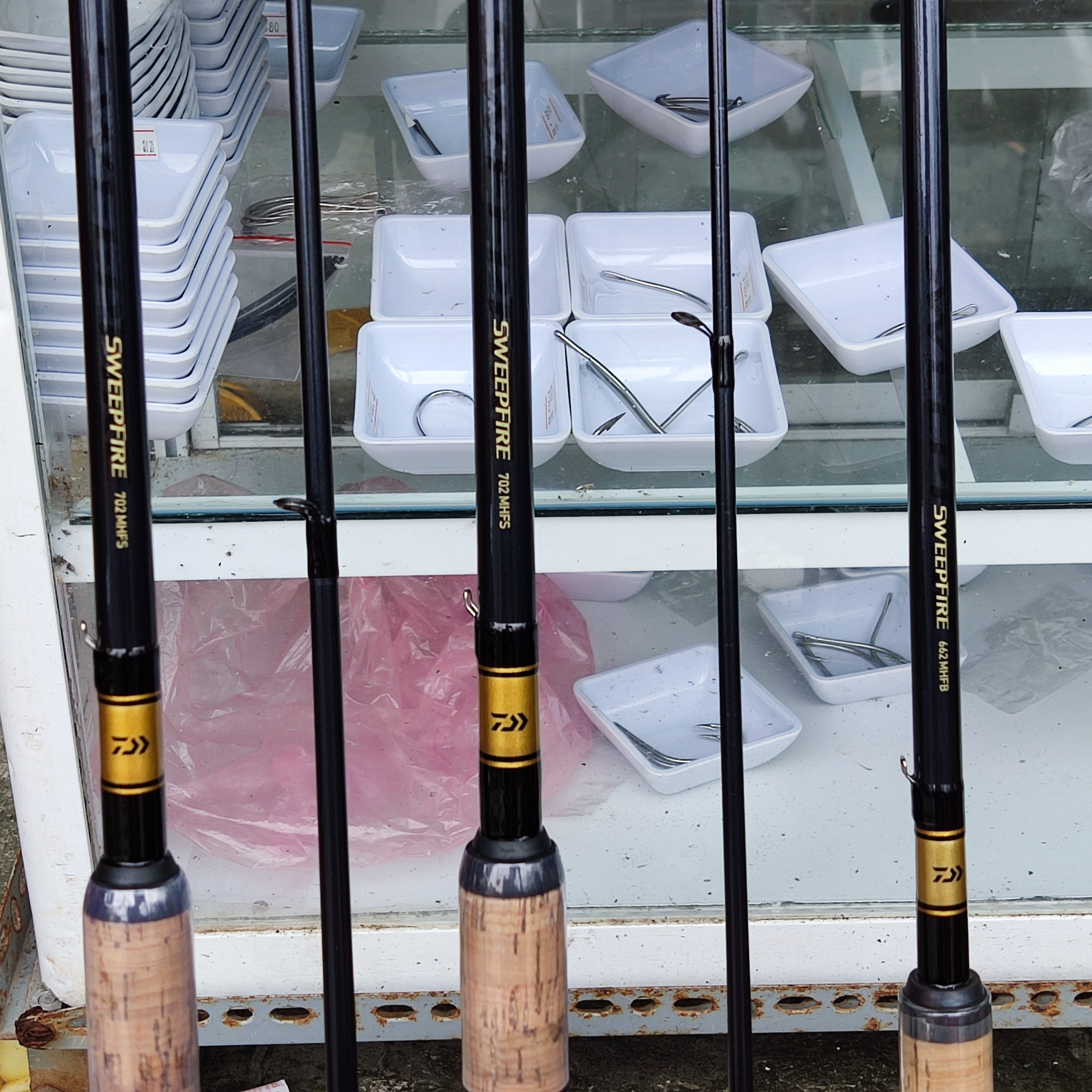 Cần câu lure daiwa sweepfire