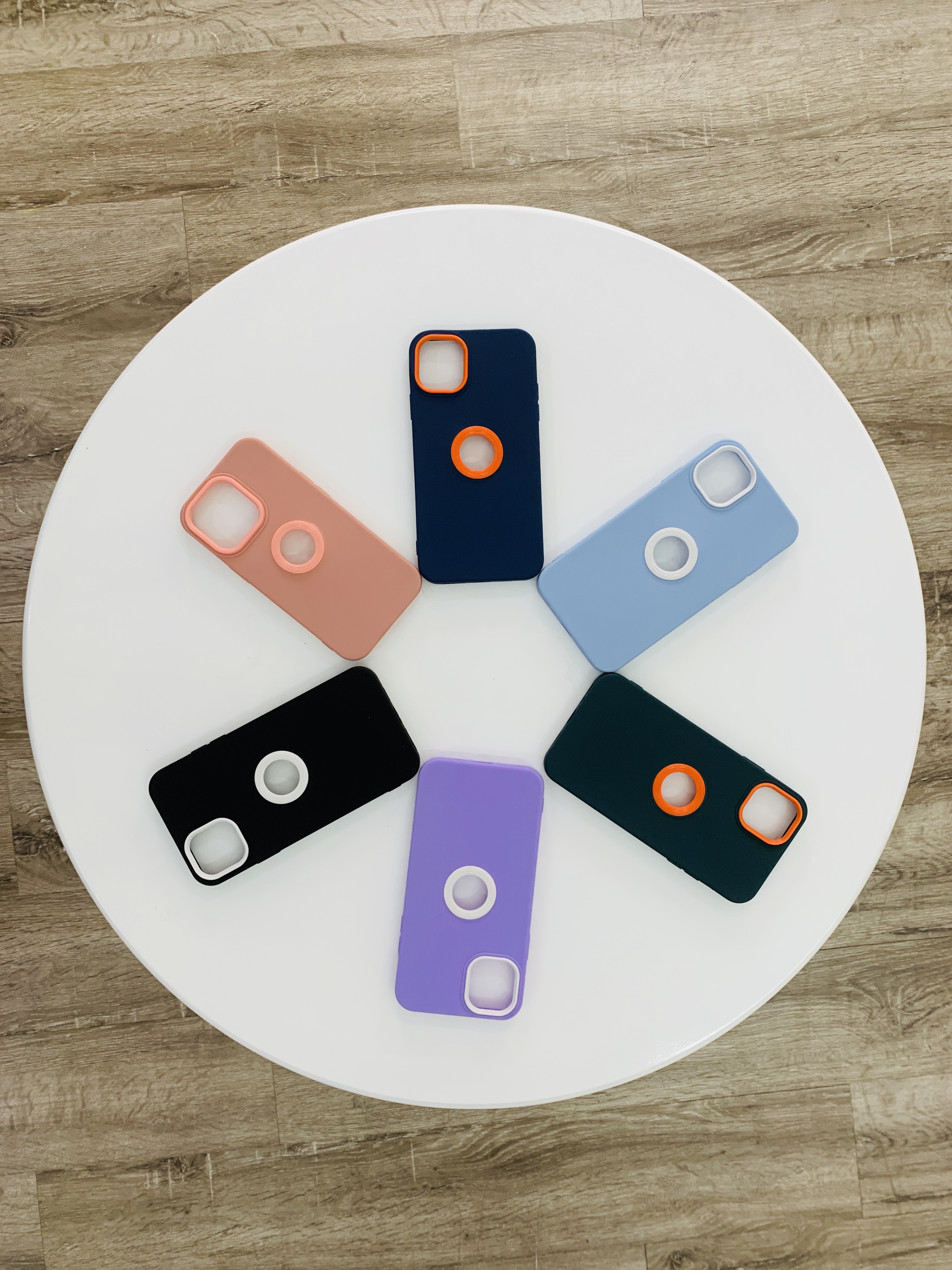 Ốp lưng iPhone hở táo viền màu siêu đẹp
