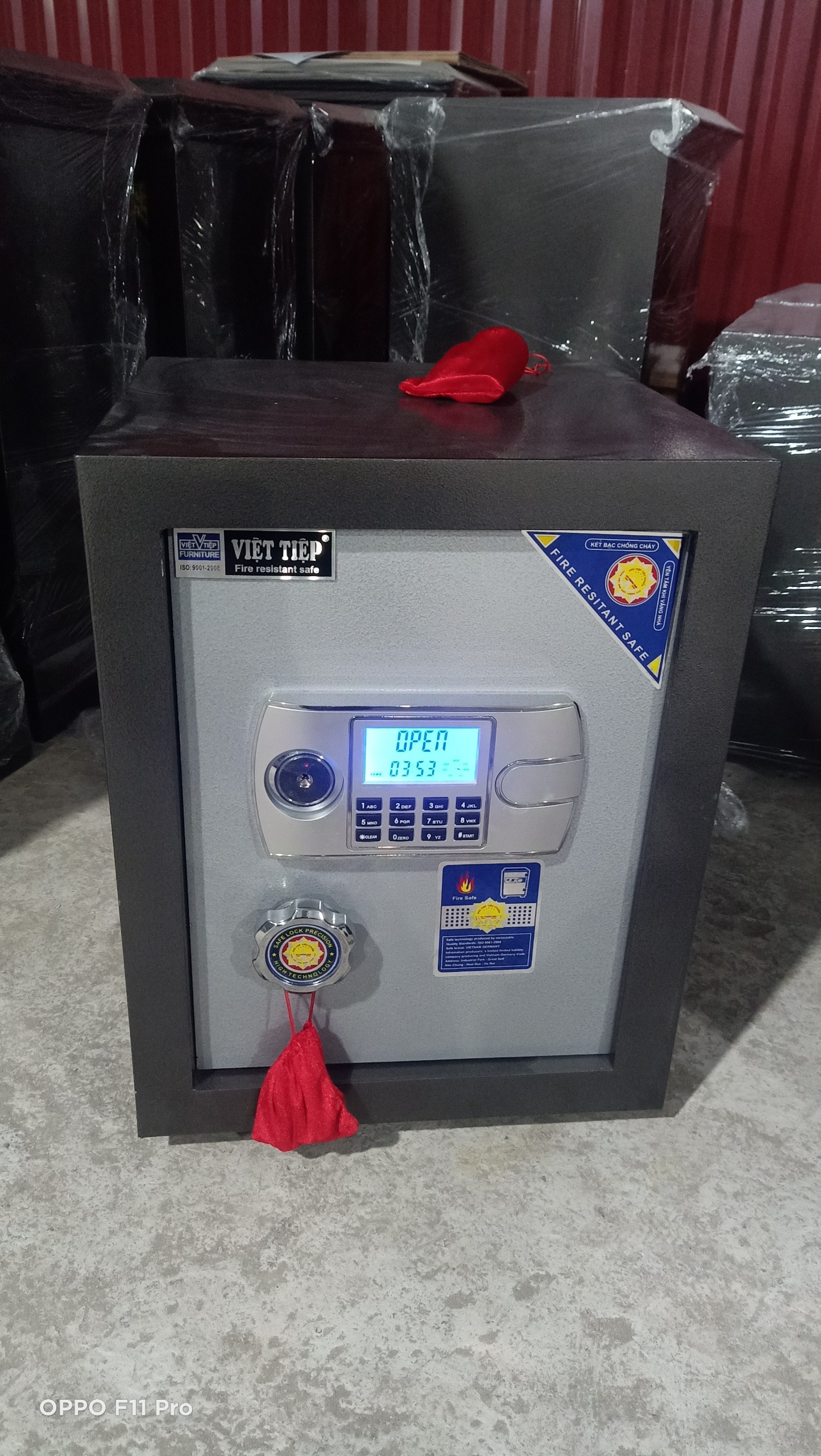 Két sắt điện tử việt tiệp 40kg +-