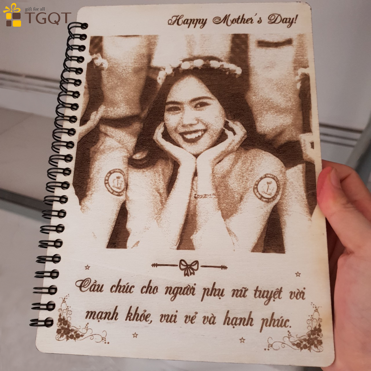 Sổ tay bìa gỗ khắc hình theo yêu cầu - quà sinh nhật bạn thân nữ và nam - quà tặng thầy cô ngày 20/11 ý nghĩa