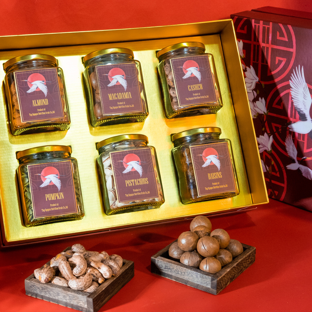 Hộp quà tết cao cấp Như Ý TANU NUTS, set quà tặng tết hạt dinh dưỡng sang trọng.