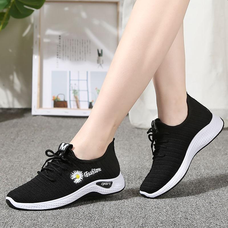 Giày thể thao nũ buộc dây hoa tiết hoa cúc