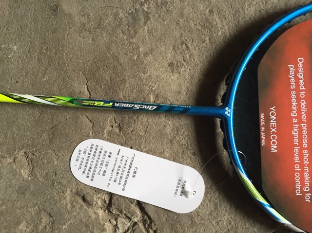 Vợt cầu lông yonetx 100% cacbon ( shop căng dây sịn ) tặng 1 lần căng cước + 1 cuốn cán