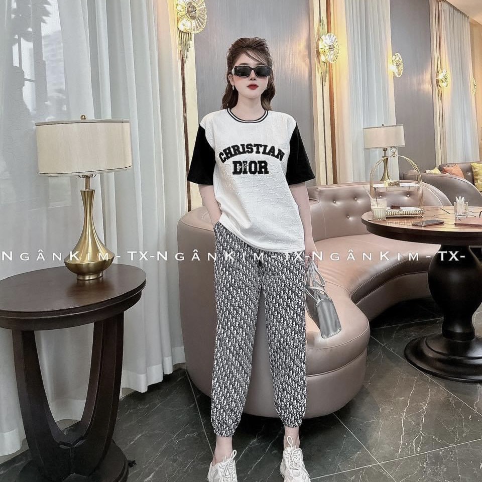 Set bộ xốp dập nổi l.v gc cực xinh bộ quần áo nữ đi chơi miro fashion