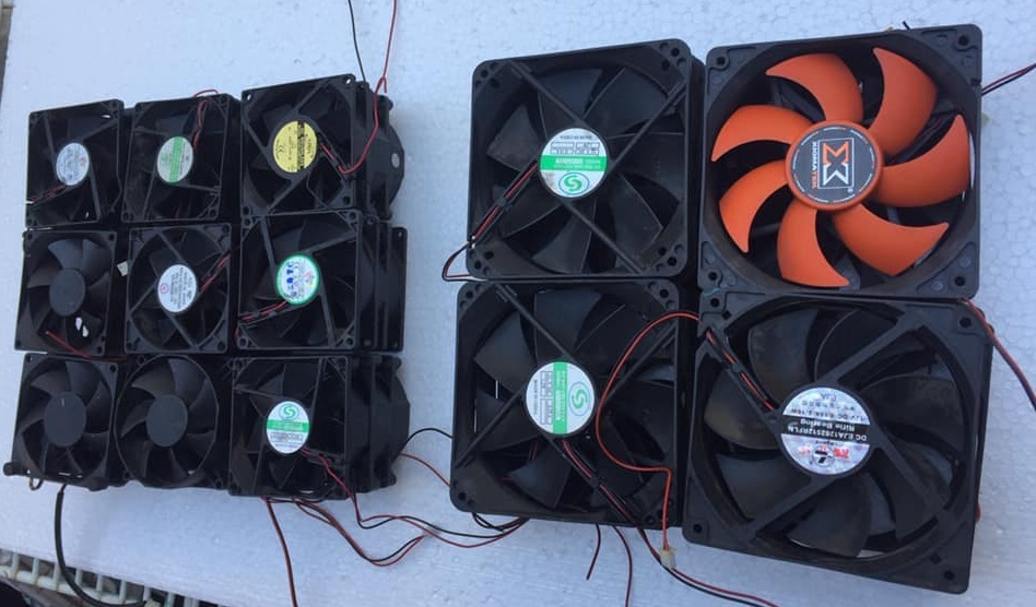 Combo 3 Cái Quạt Fan tản nhiệt 12V 8x8x2Cm
