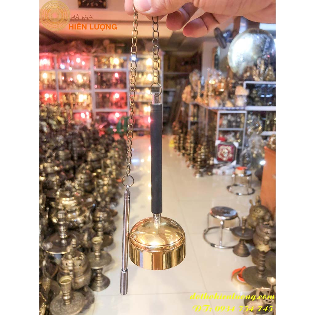 Khánh Đồng Vàng Tụng Kinh
