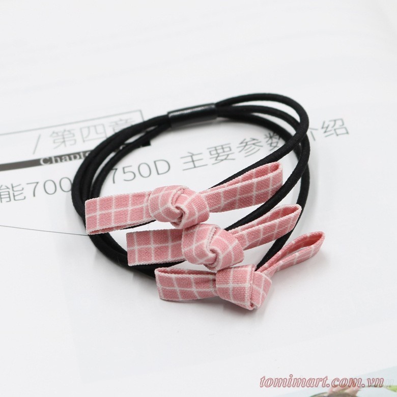 Cột tóc thắt nơ đủ màu sắc