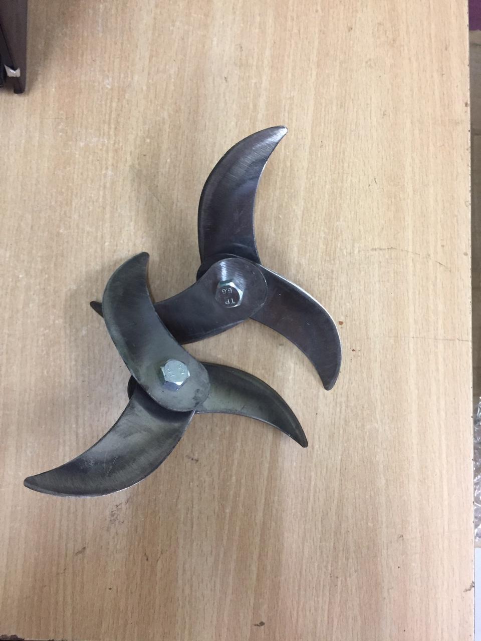 Lưỡi dao cho máy xay thịt công nghiệp 900W