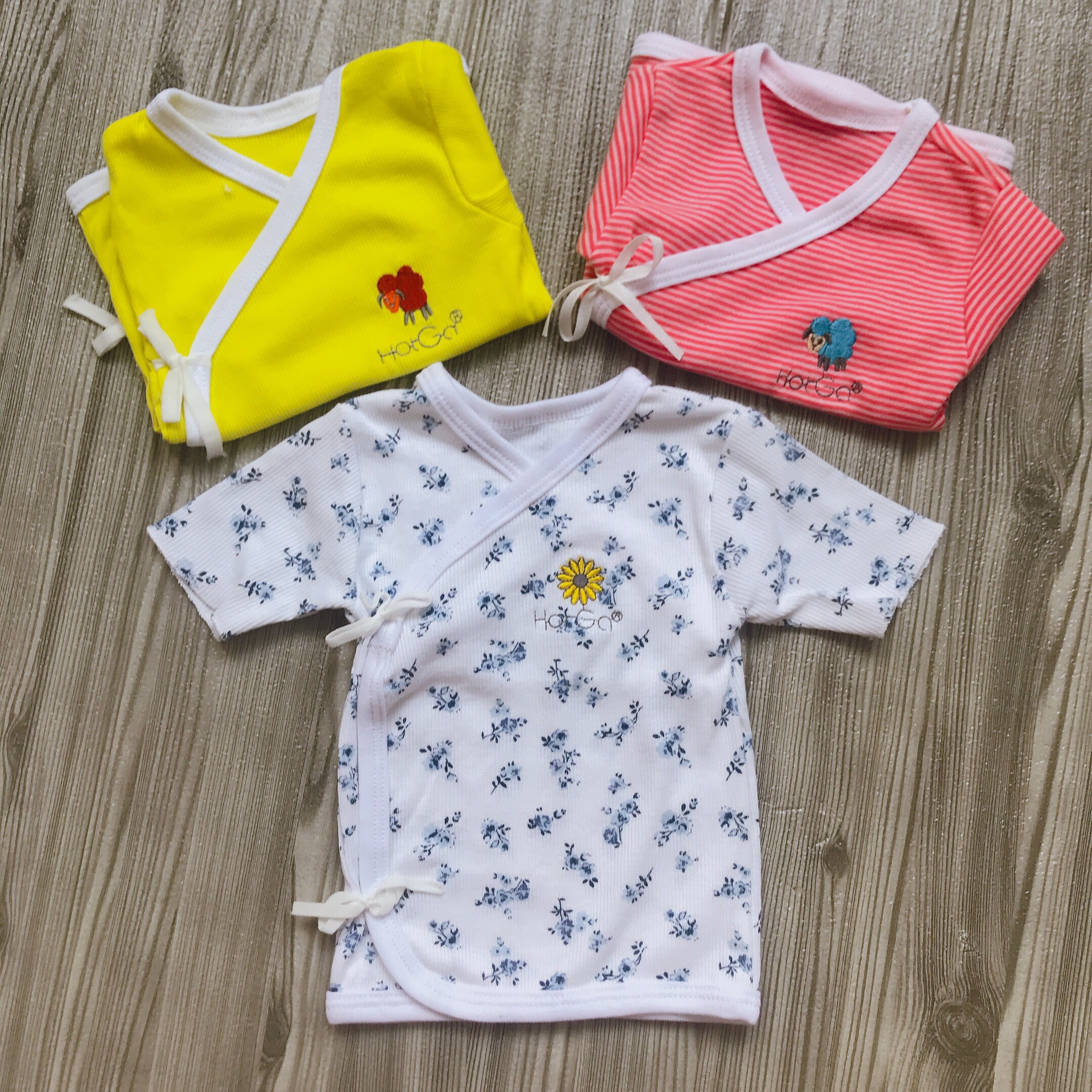 Set 5 áo sơ sinh ngắn tay cột dây HotGa nhiều họa tiết dễ thương cho bé trai, bé gái màu ngẫu nhiên - BEEKIDS PLAZA