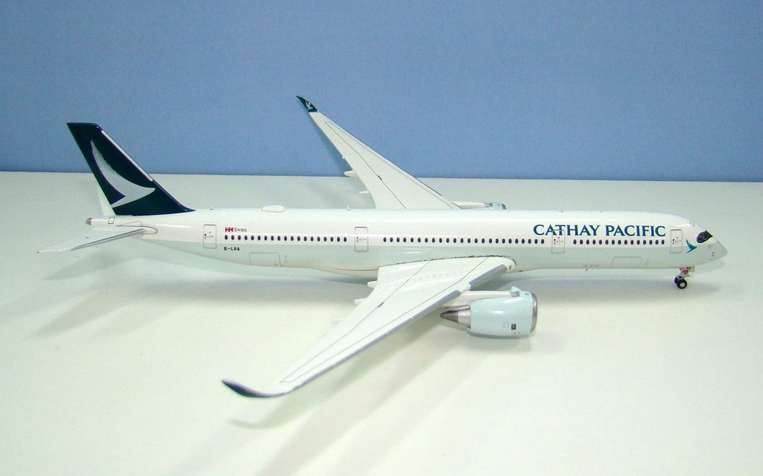 Mô hình máy bay airbus a350-900 cathay pacific tỉ lệ 1:400