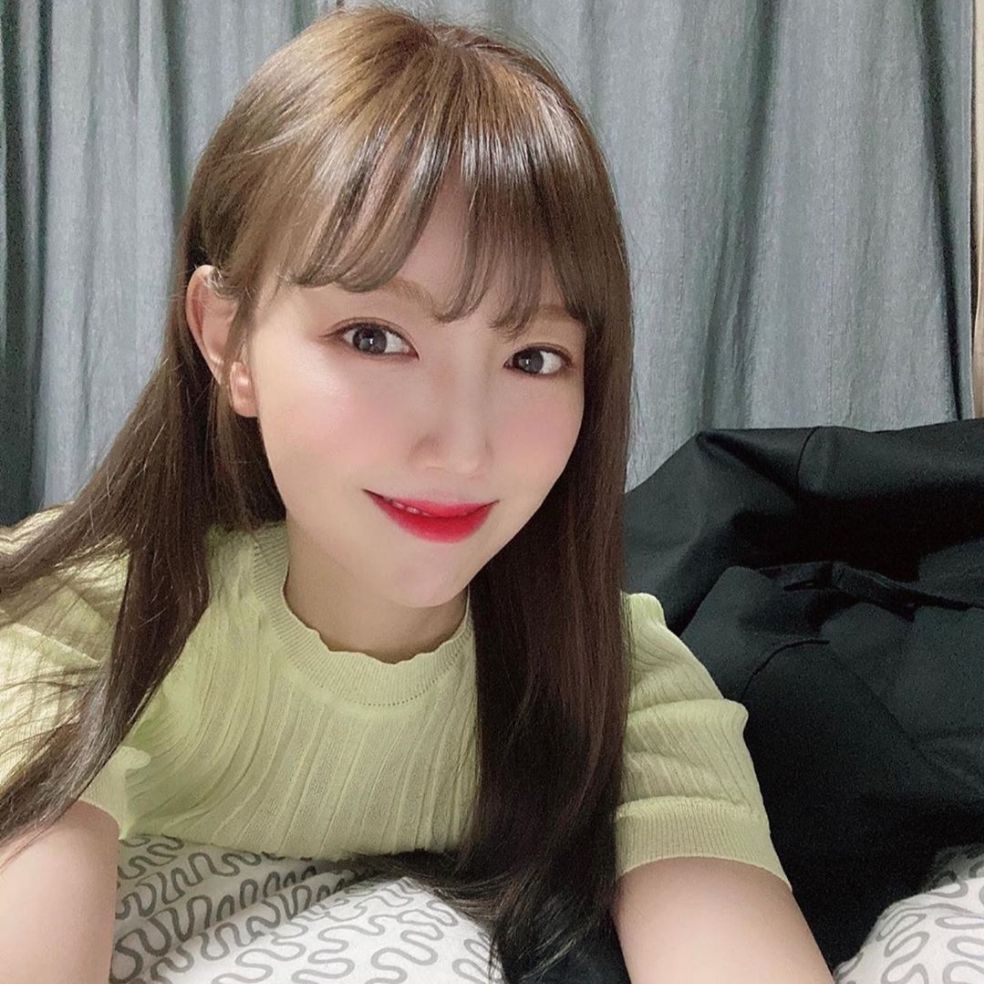 Thuốc nhuộm tóc màu Nâu bơ (kèm oxi và găng tay)