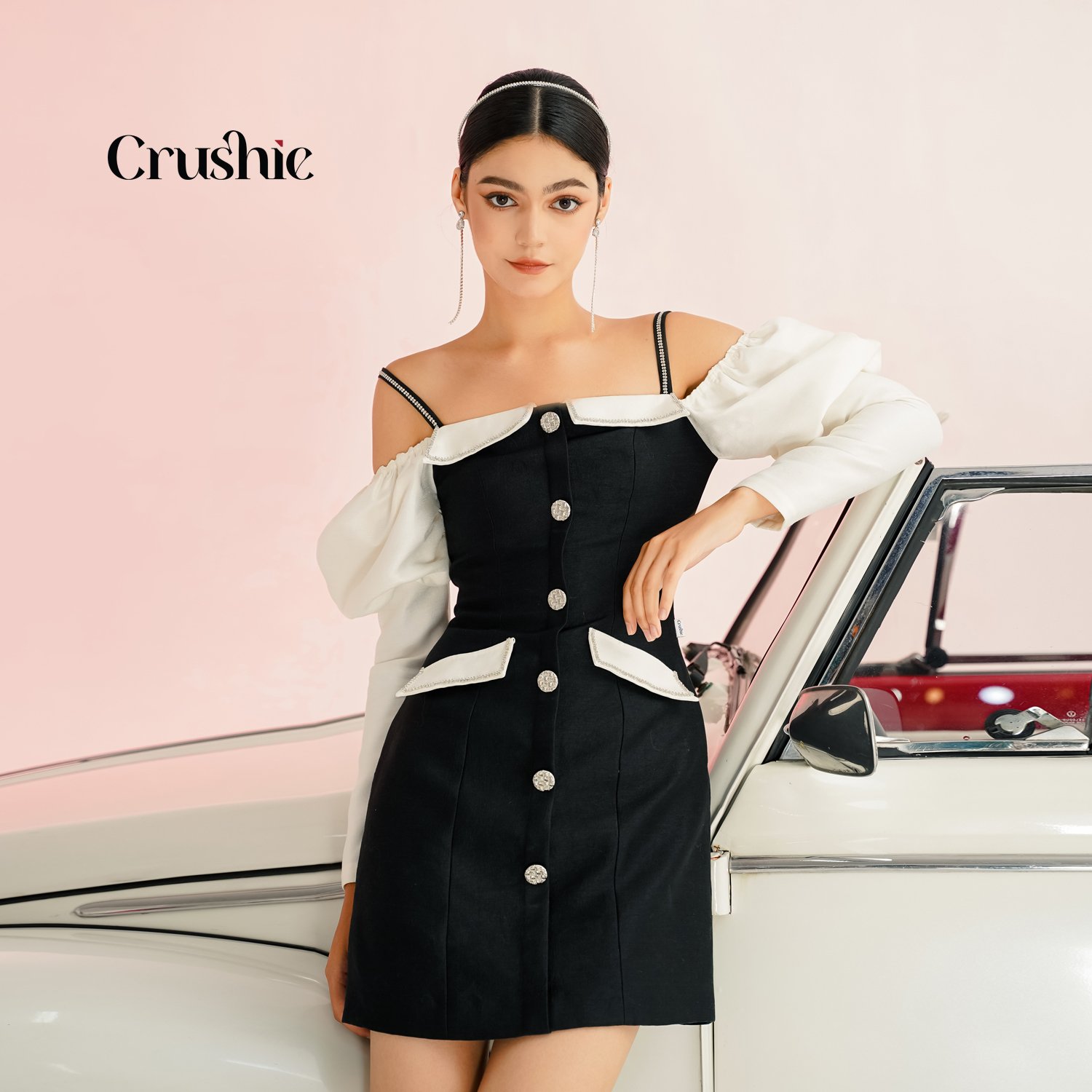Đầm nữ thiết kế Crushie váy nữ trễ vai đen trắng tay bồng Brydie