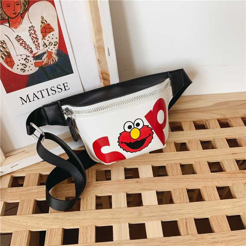 Túi Đeo Chéo Trước Bụng In Họa Tiết Chú Hề Đỏ Dễ Thương Cho Bé