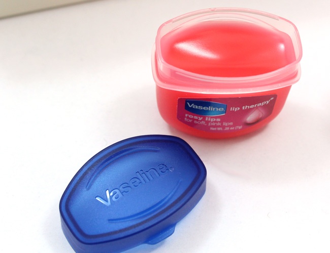 Dưỡng môi cực tốt vaseline màu hồng