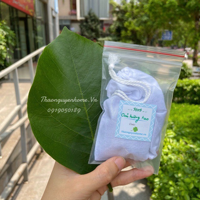 Túi thơm treo xe túi gấm thảo mộc