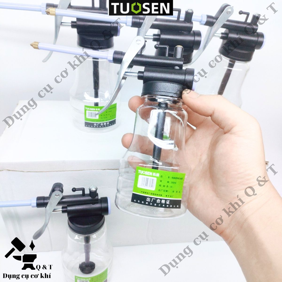 Bình châm nhớt tra dầu cao cấp 250ml nhựa trong suốt chính hãng TUOSEN