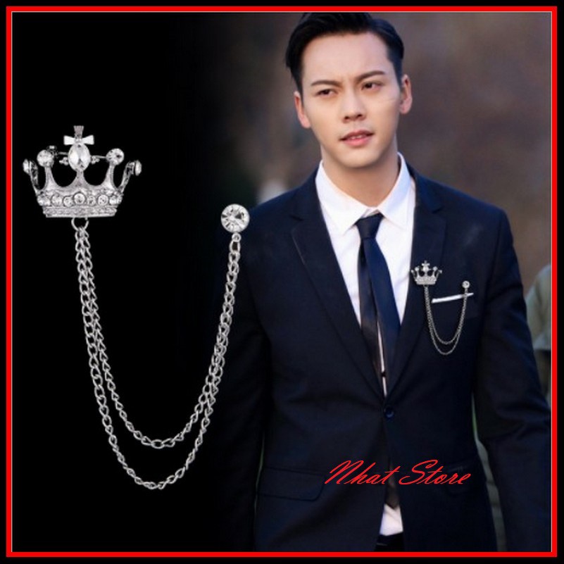 Cài Áo Vest Thời Trang Cho Nam Họa Tiết Hình Vương Miện Đính Đá Thả Dài, Tạo Nên Nét Cá Tính Cho Phái Mạnh